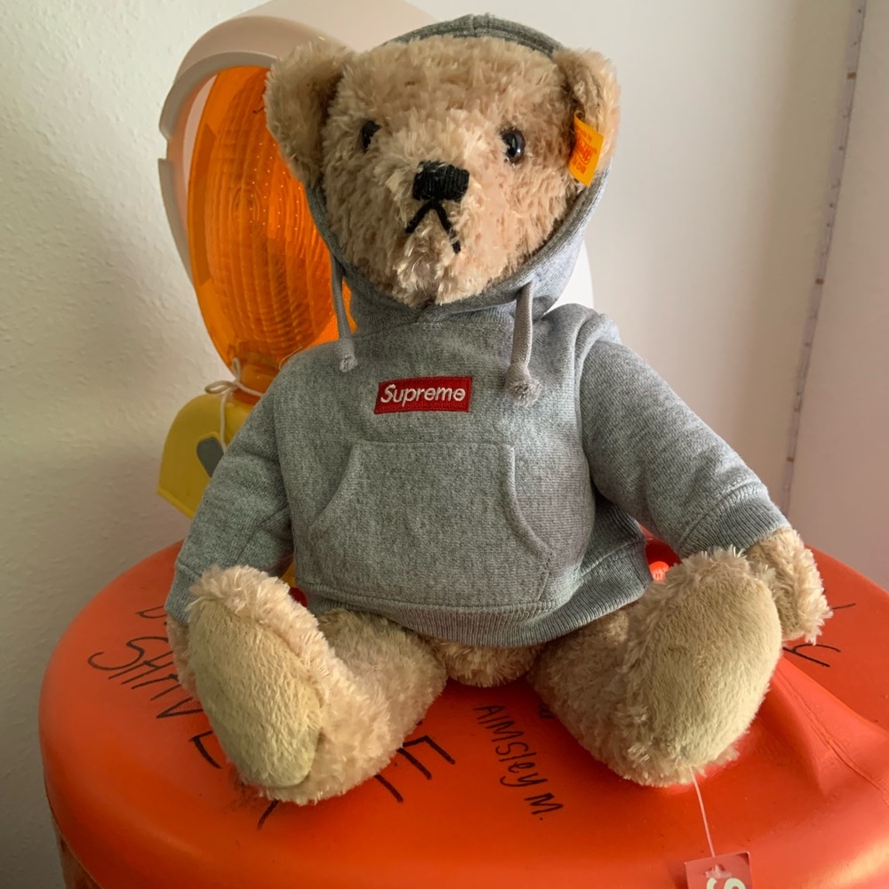 Supreme Steiff Teddy Bear Heather Gray
